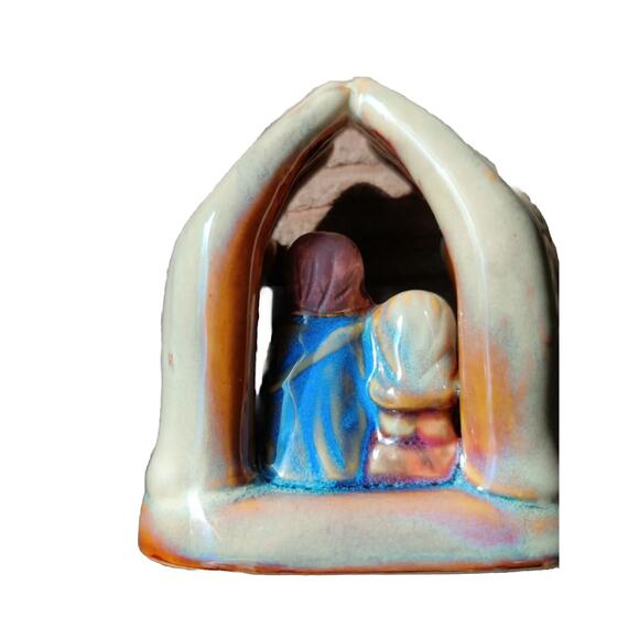 Mighty Hands of Love Children's Porcelain Bisque Nativity - Picture 4 of 4